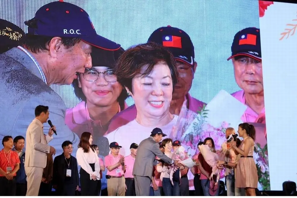 命理專家點名郭台銘選總統「帝王組合」搭檔就是她