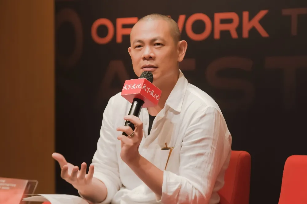 名廚江振誠餐廳「RAW」沒摘米其林三星　IG全黑圖原因曝光