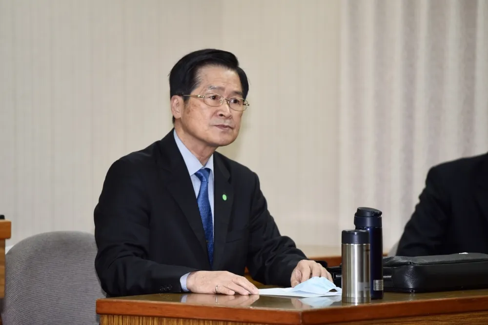 國安會諮委嚴德發將接任退輔會主委　馮世寬轉政委