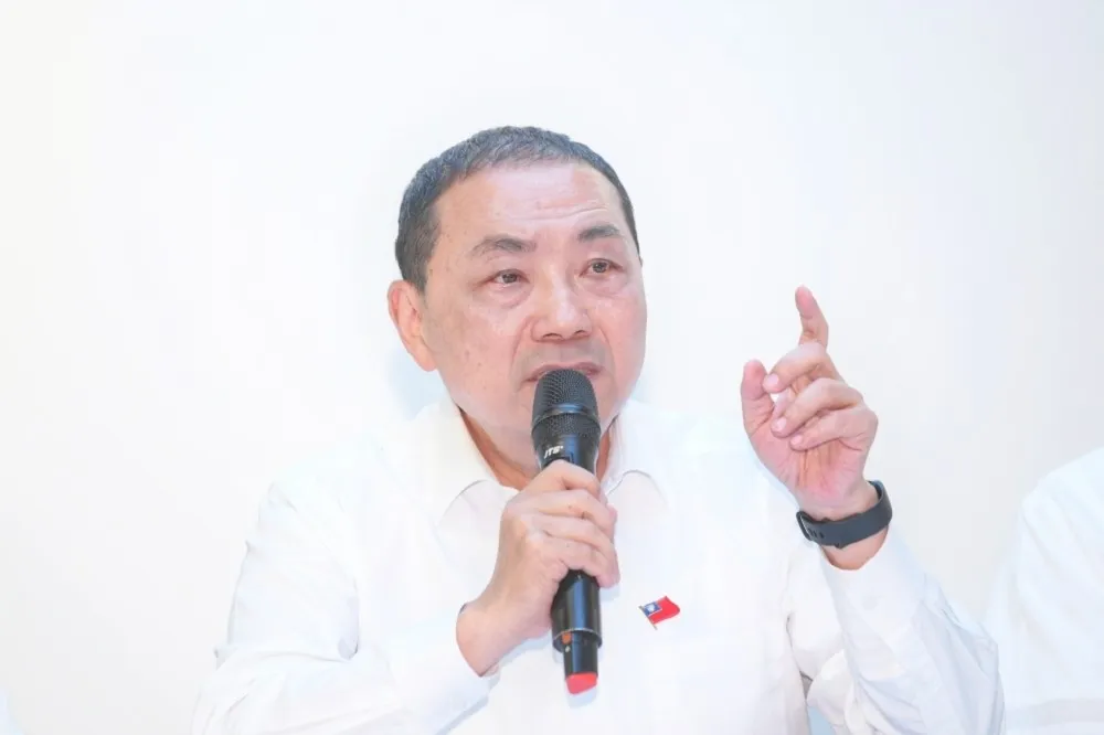 【超思進口蛋開戰】侯友宜火炮陳吉仲　「也請農業部對我提告」