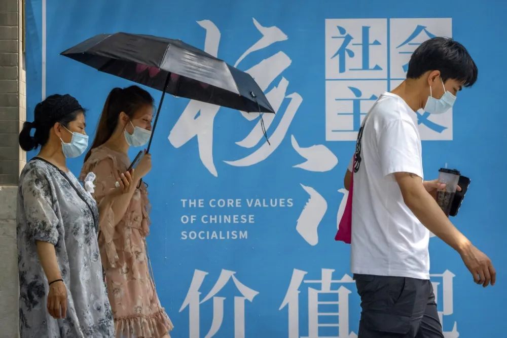 【微信選文】我嘲笑他的腦子，但我尊重他的行為