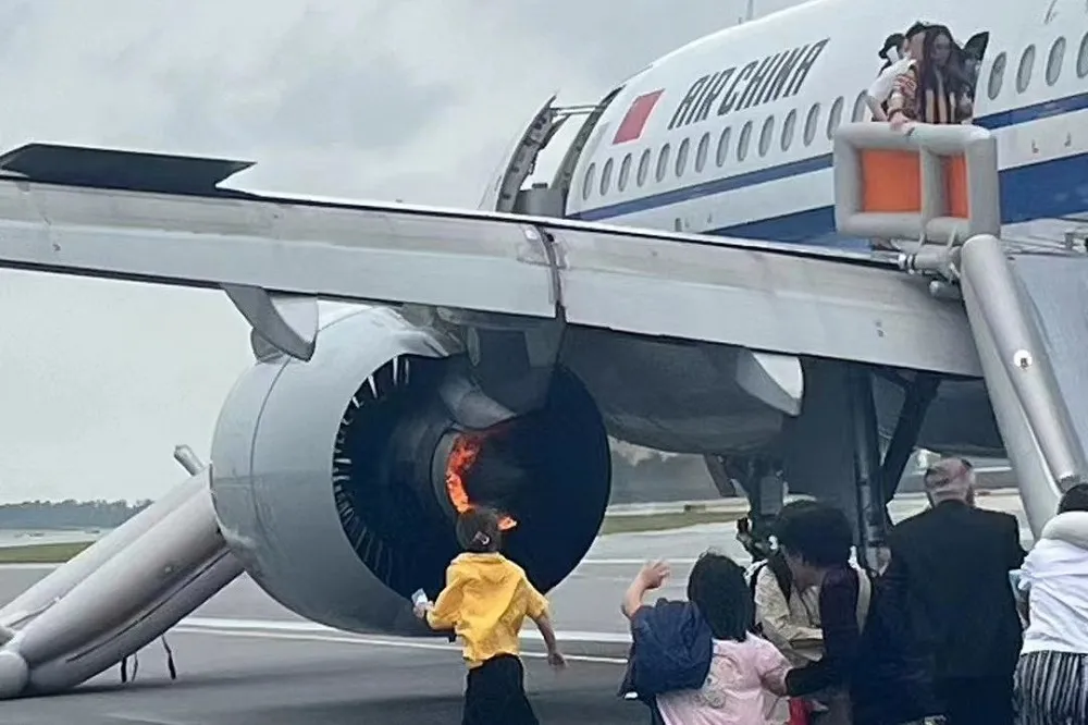 【有片】中國國航客機引擎著火迫降新加坡　初步調查「機械故障」