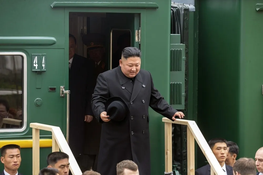 金正恩搭專列訪俄　克宮證實將會晤普丁、料討論武器供應及軍事合作