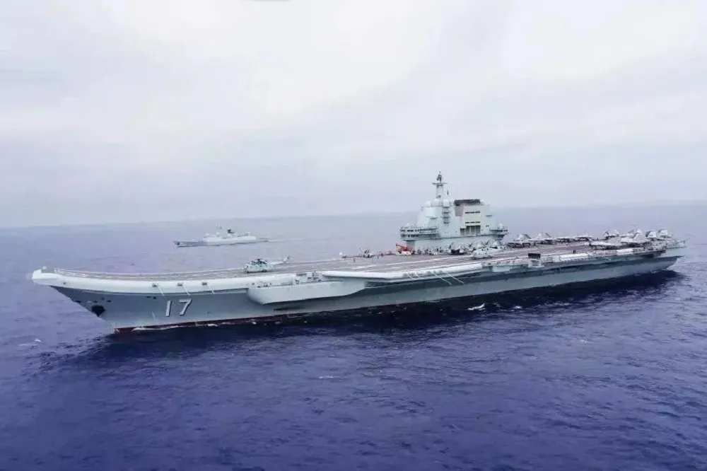 擾台史上最多！解放軍艦高達20艘次出海　疑與山東號會合演訓