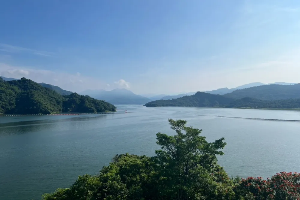 曾文水庫裝好裝滿！調節性放水仍近滿庫　烏山頭預留容量蓄水率94.4%