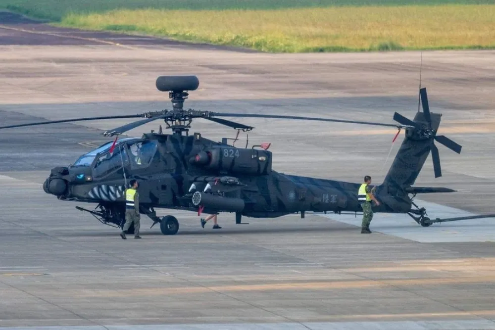 阿帕契彩繪「虎斑鯊魚嘴」傳被下令塗銷　陸軍回應