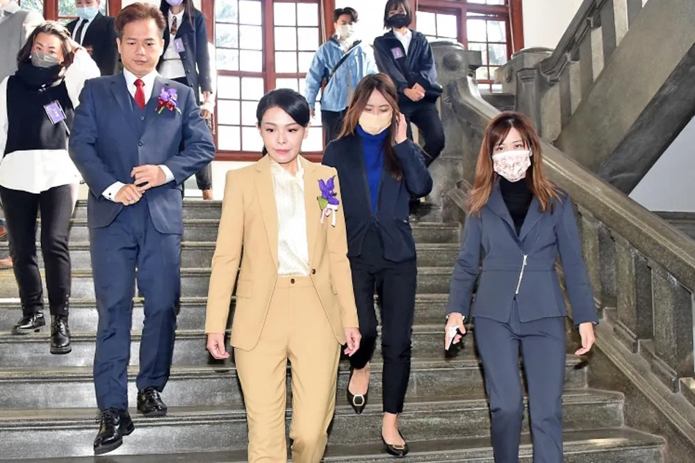 高虹安涉貪遭民眾黨暫停黨權　無罪恢復、判刑立即開除