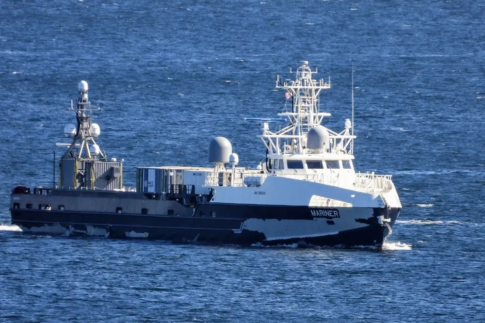 美軍「幽靈艦隊」抵達日本橫須賀軍港　無人艦艇首次出現前線部署