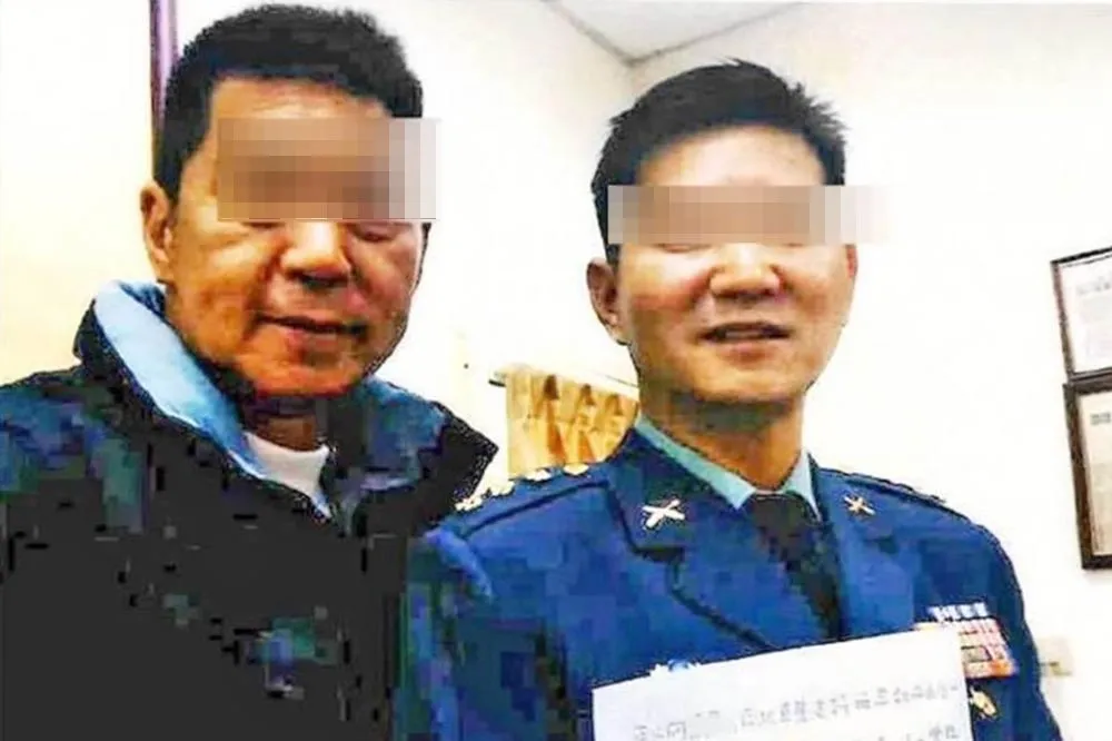 陸軍上校簽投降書淪共諜　承諾「開戰為祖國效力」遭判7年半