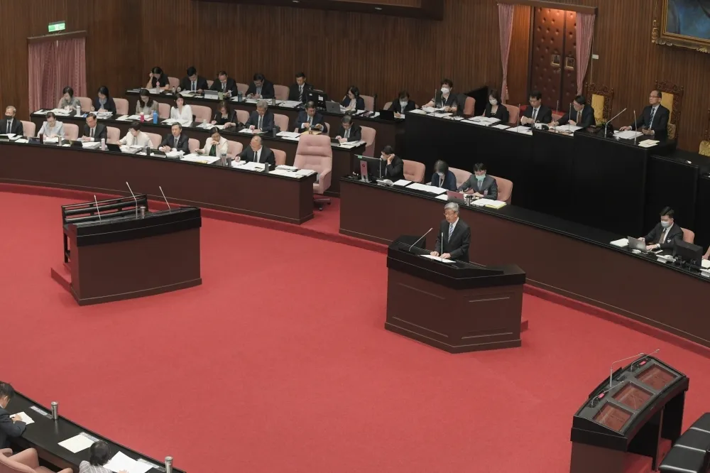 立院22日開議聚焦四大法案　「進口蛋」專報陳建仁先登場