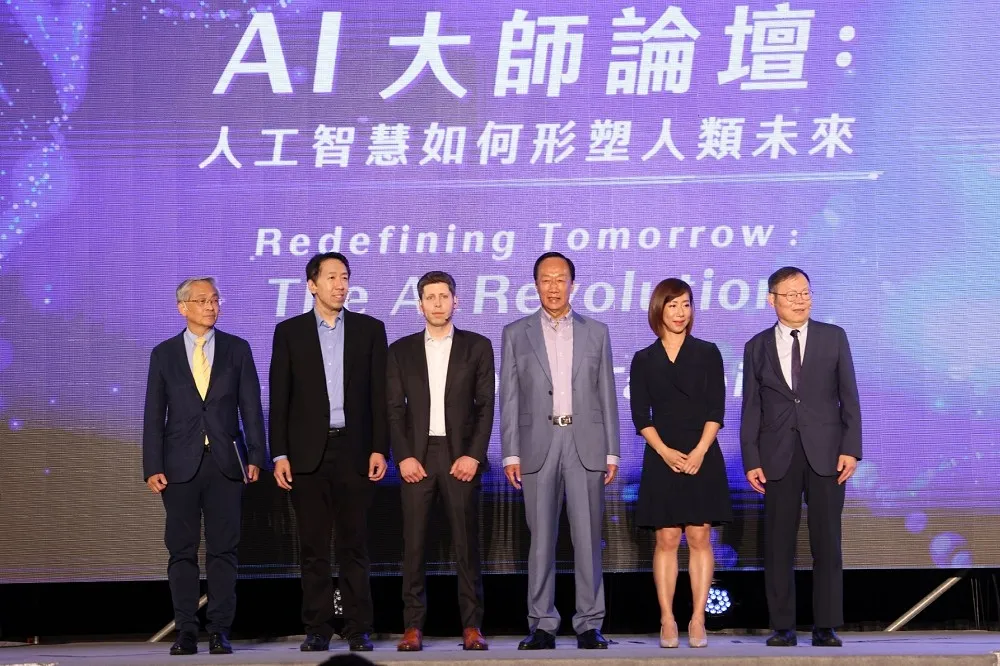 人人都要學AI！拚人工智慧教育普及化　郭台銘10月出版新書贈大一生當教材