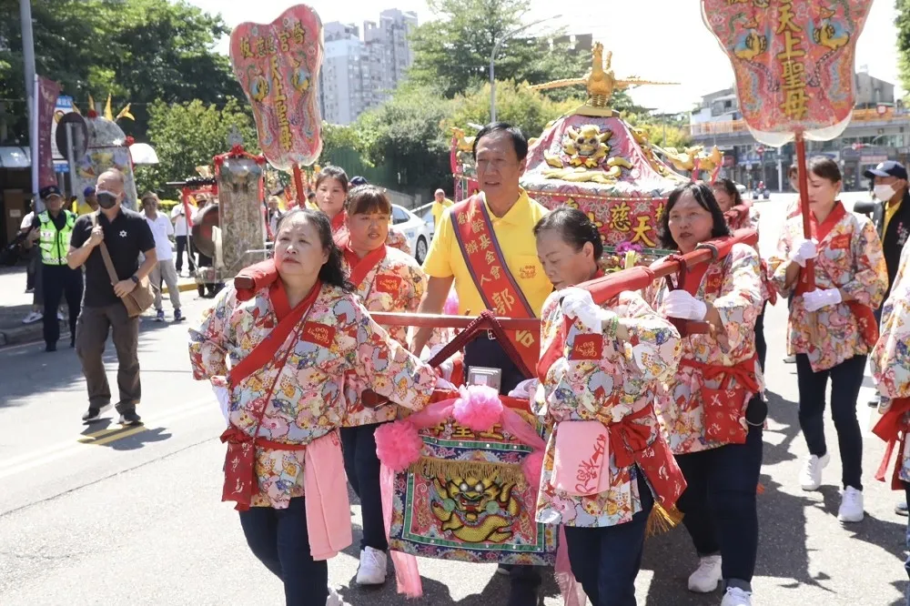 郭台銘直搗侯友宜「本命區」　藍營板橋民代未現身遭諷怕郭還是怕整合？