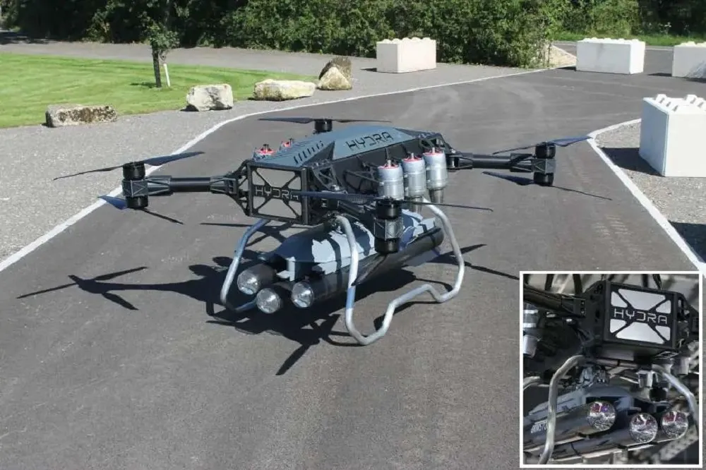 【有片】英國陸軍最新Hydra 400無人機　可攜帶3枚「硫磺」反戰車飛彈