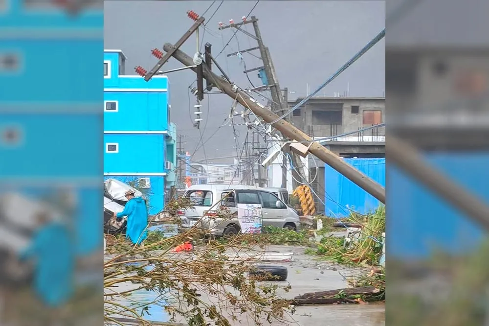 小犬來襲全台35萬戶停電　台電搭船搶救蘭嶼1676戶