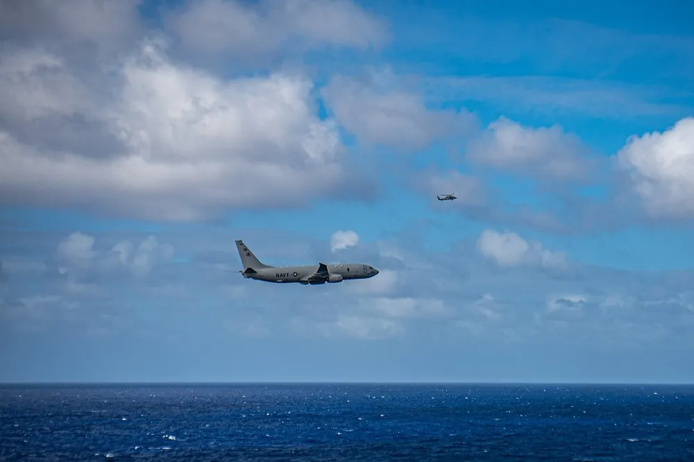 美軍第七艦隊高調宣布　P-8A海上巡邏機飛越台灣海峽