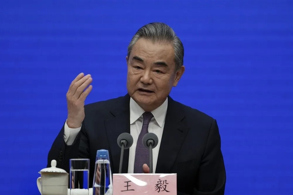 【以巴衝突】聲援巴勒斯坦　王毅：以色列攻擊已超越自衛範圍