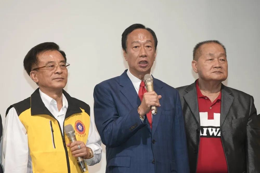 地方民代幫買「連署一份400元」遭押　郭台銘切割：絕不允許違法違紀行為