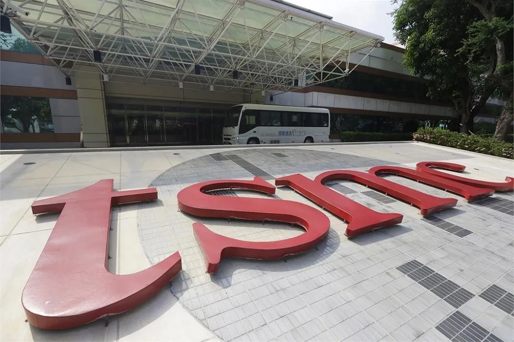 中國咄咄逼人加劇台海危機　投資人減持台積電布局ASML