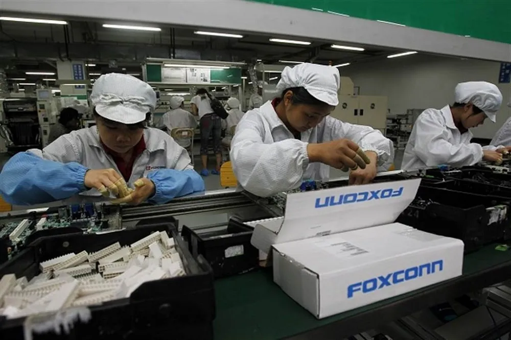 富士康旗下工業富聯跌停　專家：富士康遭查稅是中國為威嚇國內菁英