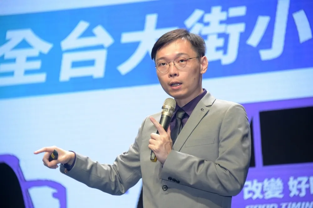 藍白合卡關　黃士修批侯友宜「把破局責任推到柯文哲身上」