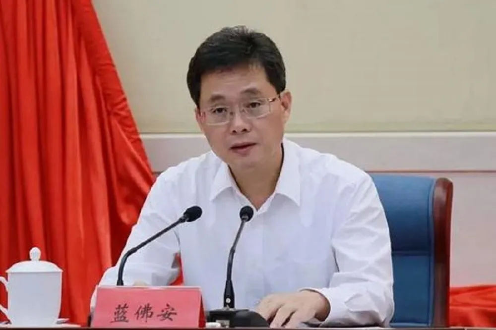 中國「財政老兵」藍佛安接任財長　陸媒：活躍在官場的專家型幹部
