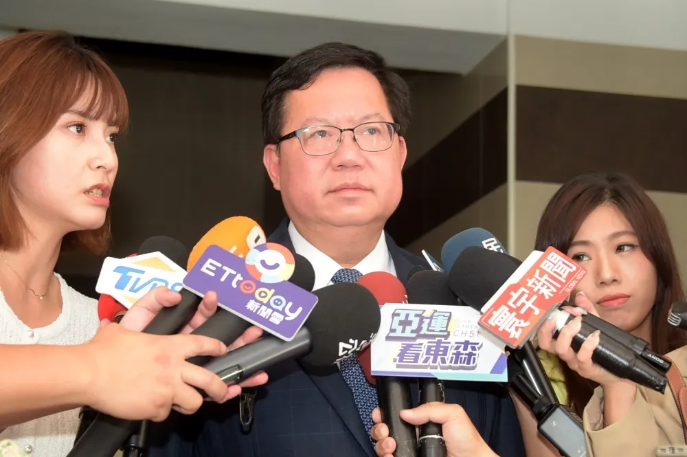 「我不是影中人！」　鄭文燦否認摟女開房今提告「Next逆襲」臉書粉專