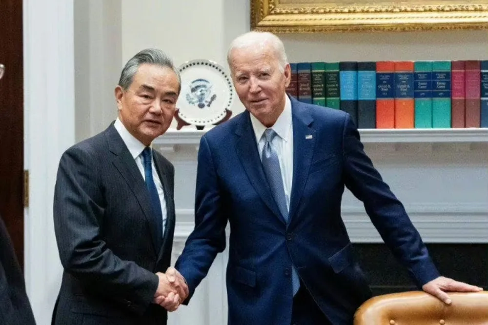 拜登對李克強逝世表達哀悼　中國外交部竟改成「拜登問候習近平」