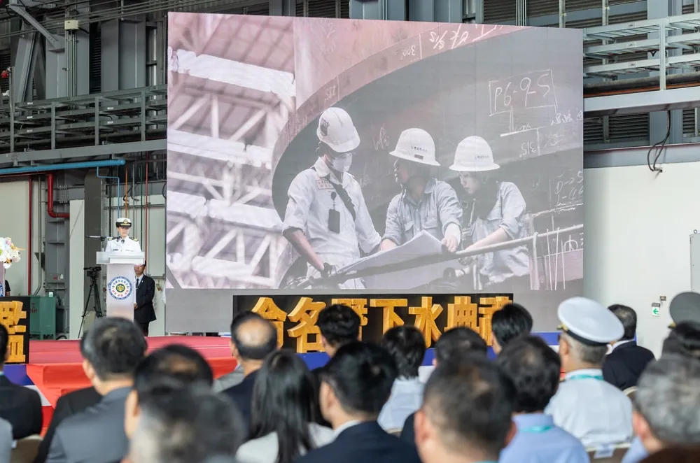 潛艦後續艦應該持續備料提早研發