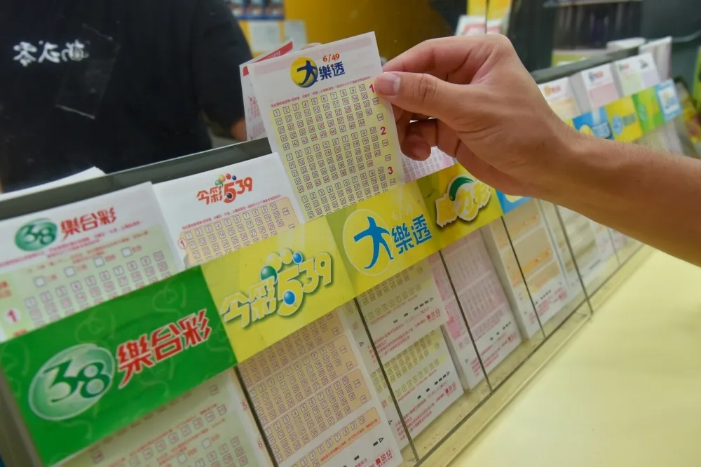 加碼衝！威力彩頭獎連10槓　下期上看4.6億元