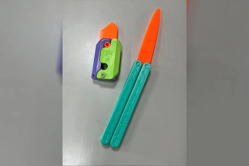 蘿蔔刀實測能捅破西瓜　網揭最恐怖的是這句廣告詞