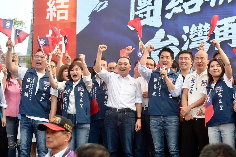 【選戰觀察】從力促整合氛圍到激喊「不必再跟柯談」　侯友宜終場造勢宣告藍白合恐告終