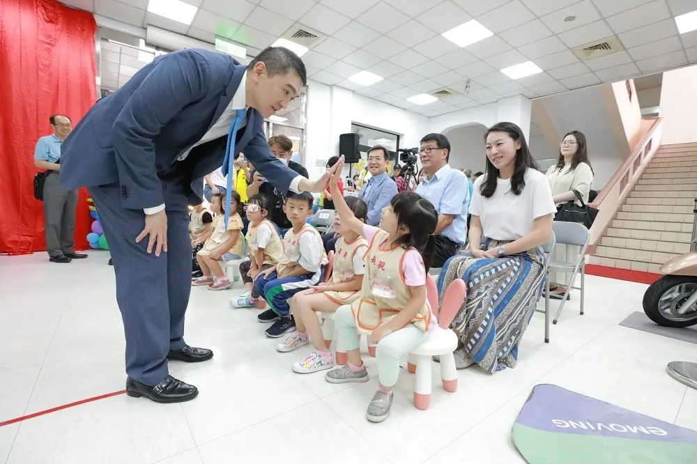 洽公還可以看電影　基隆打造首座市府親子電影院
