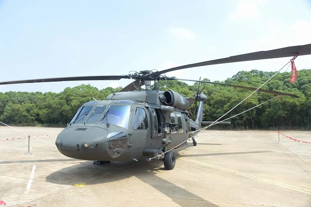 黑鷹、阿帕契T700發動機商維案　長榮航太34億順利拿下
