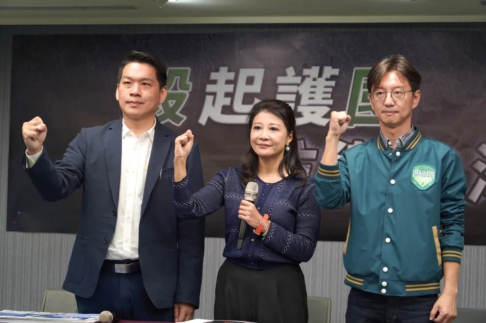 綠營組「毅起護國」連線　李柏毅批藍營反國防