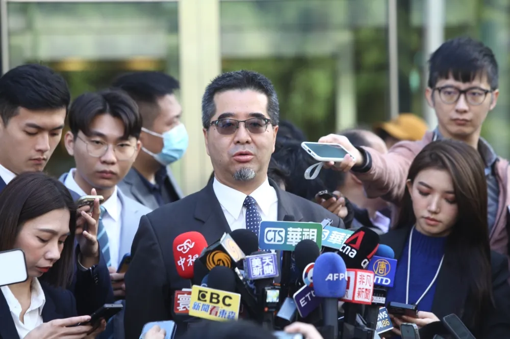 挑藍白協商敏感時機爆訪中背刺　蕭旭岑反擊狠酸：請侯辦「朋友」多惡補大陸事務常識