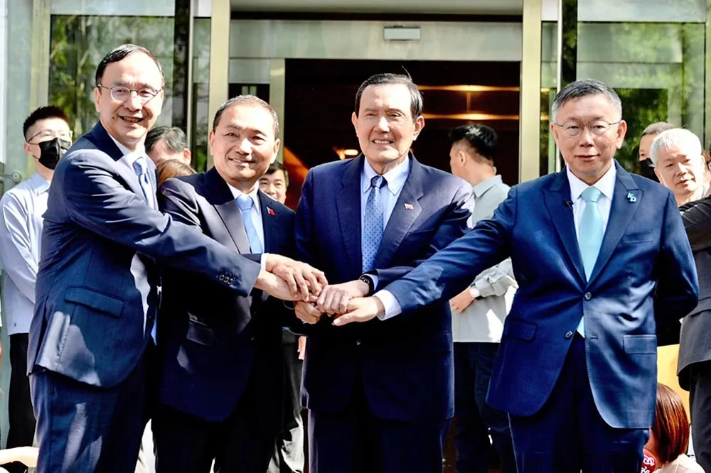 藍白合確定了！　馬朱侯柯共喊：寫下台灣政黨合作歷史