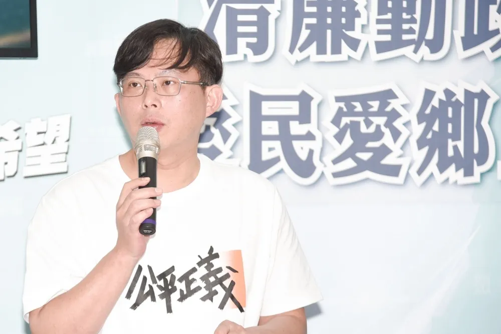 【直播談藍白合】黃國昌加入民眾黨　和柯文哲同上館長直播說清楚