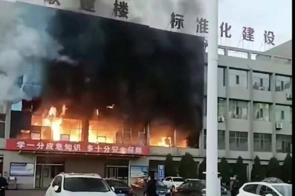 【有片】中國山西煤業大樓成火海　至少26死逾60傷