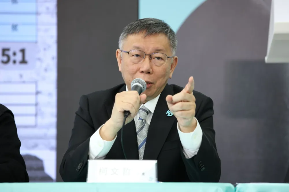 柯文哲拋藍白合最後協商期限　嘆口頭禪容易被誆「下次不會自己出面談了」