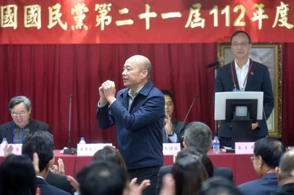 【快訊】國民黨中全會歷時2.5小時　朱立倫提名不分區立委全數通過