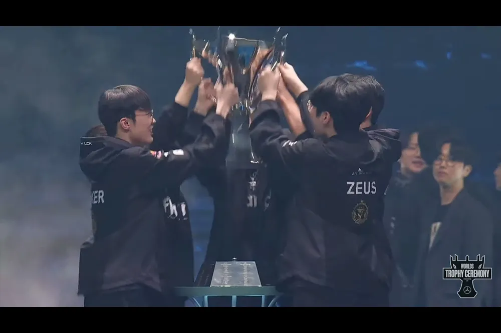 《英雄聯盟》T1 直落三擊敗 WBG 成為 S13 世界冠軍，LCK 中路傳奇 Faker 個人第四冠入手