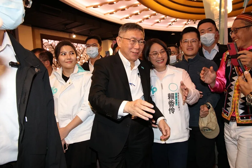 藍白合陷膠著　柯競辦：柯文哲說目前沒有侯柯配選項