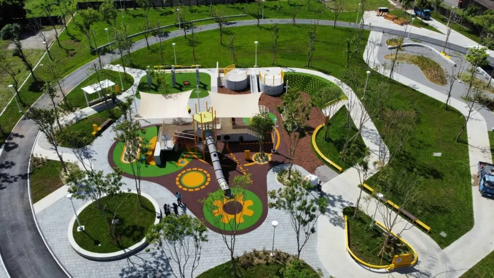 工業風親子遊戲場　籬仔內公園揪你來闖關