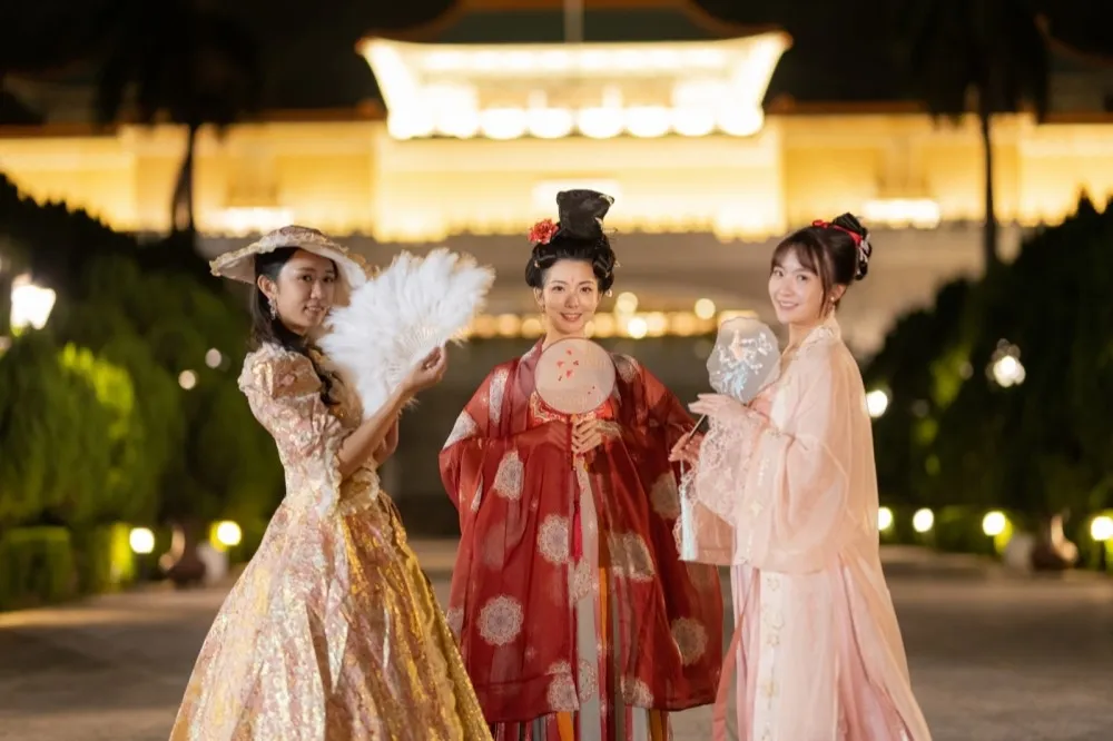 「故宮之夜」睽違 3 年舉辦！聖誕前夕限定星光場　邀民眾扮古裝穿越時空