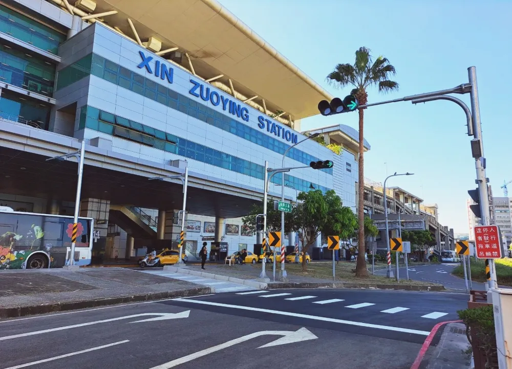 新左營車站前改善人行環境　保障通行安全