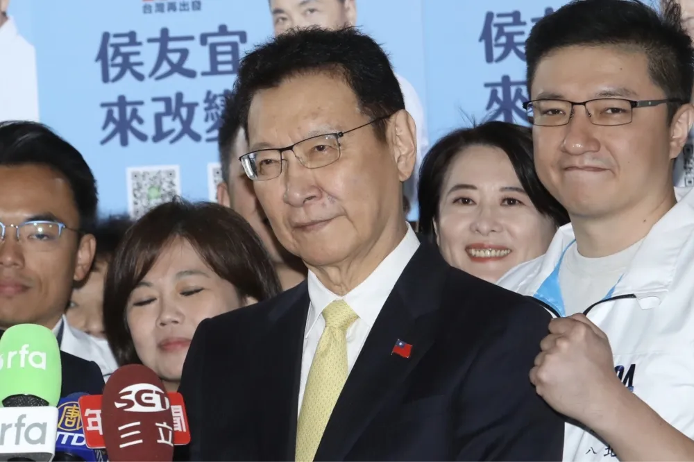 趙少康開撕柯文哲　嗆「 台灣經濟靠柯就完蛋了」
