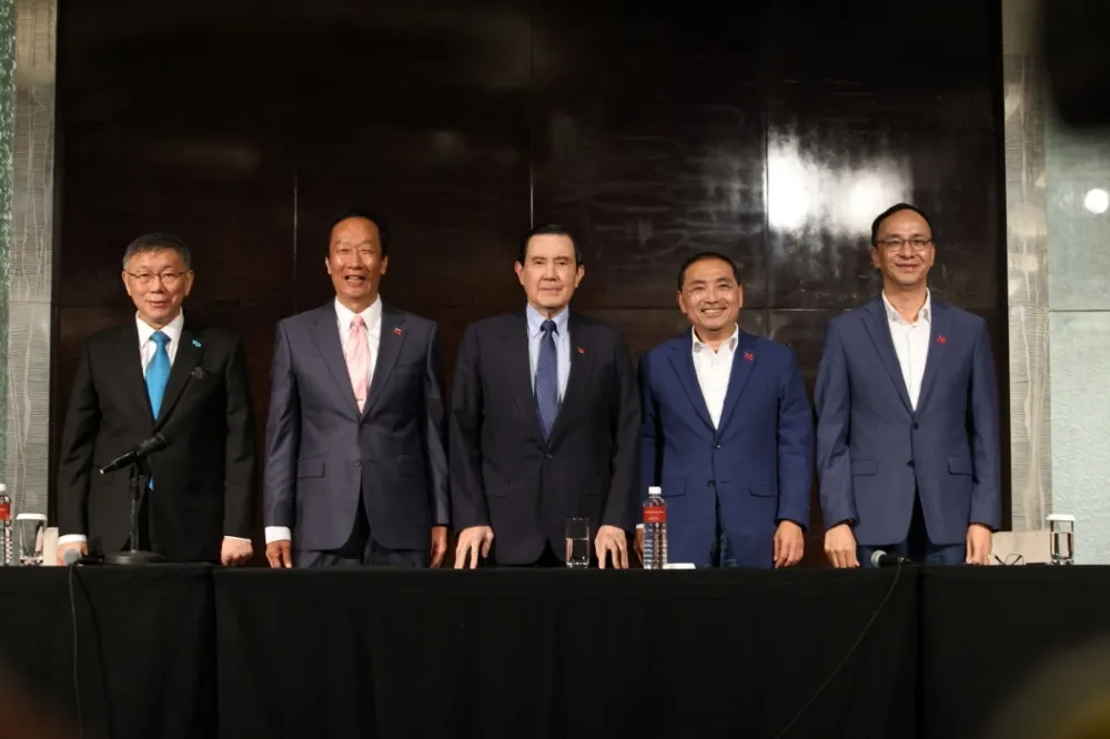 李濠仲專欄：就讓藍白陣營製造的民主危機留在他們自己身上