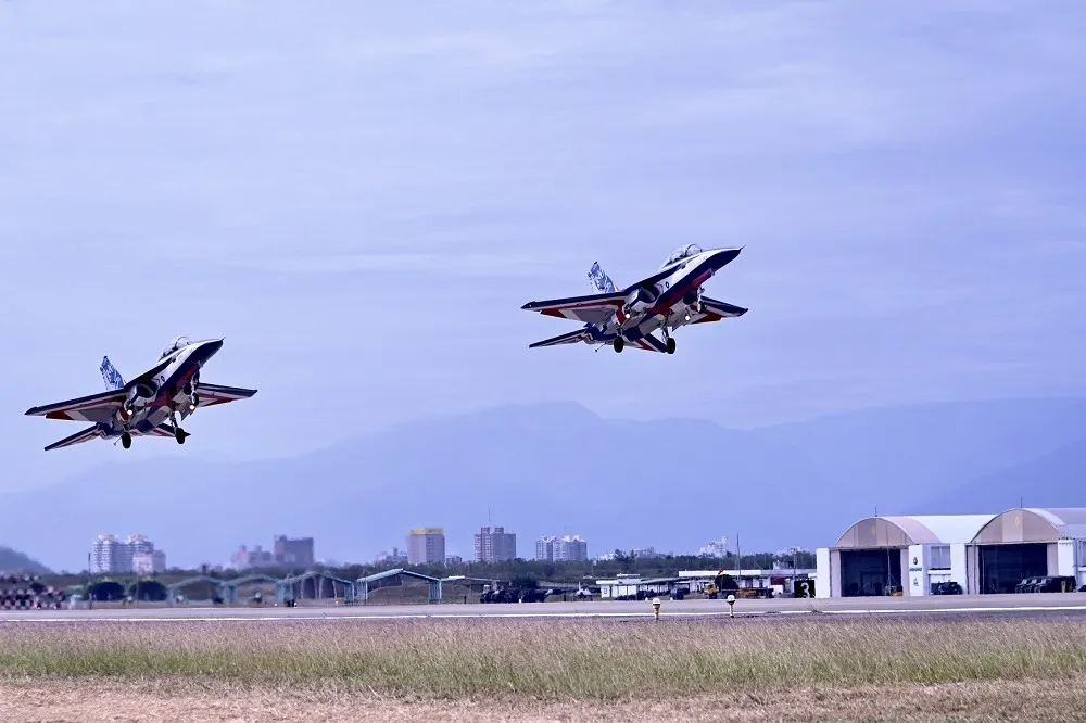勇鷹高教機將成軍接替F-5E/F戰機　空軍台東訓練聯隊升格為戰鬥聯隊