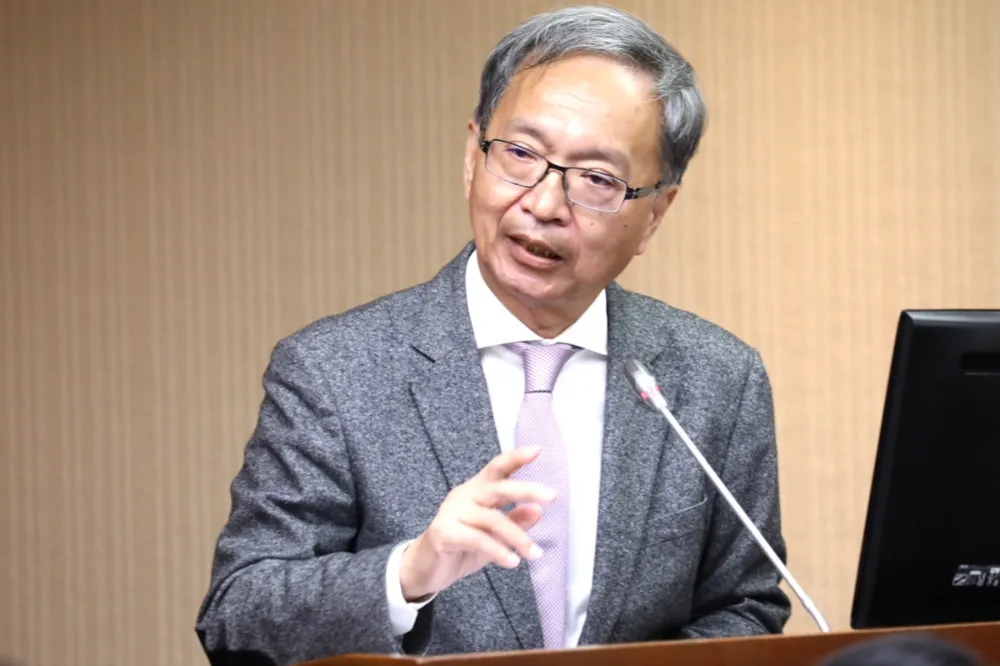 立委籲《人工生殖法》應開放單身女性　薛瑞元：要有管制措施