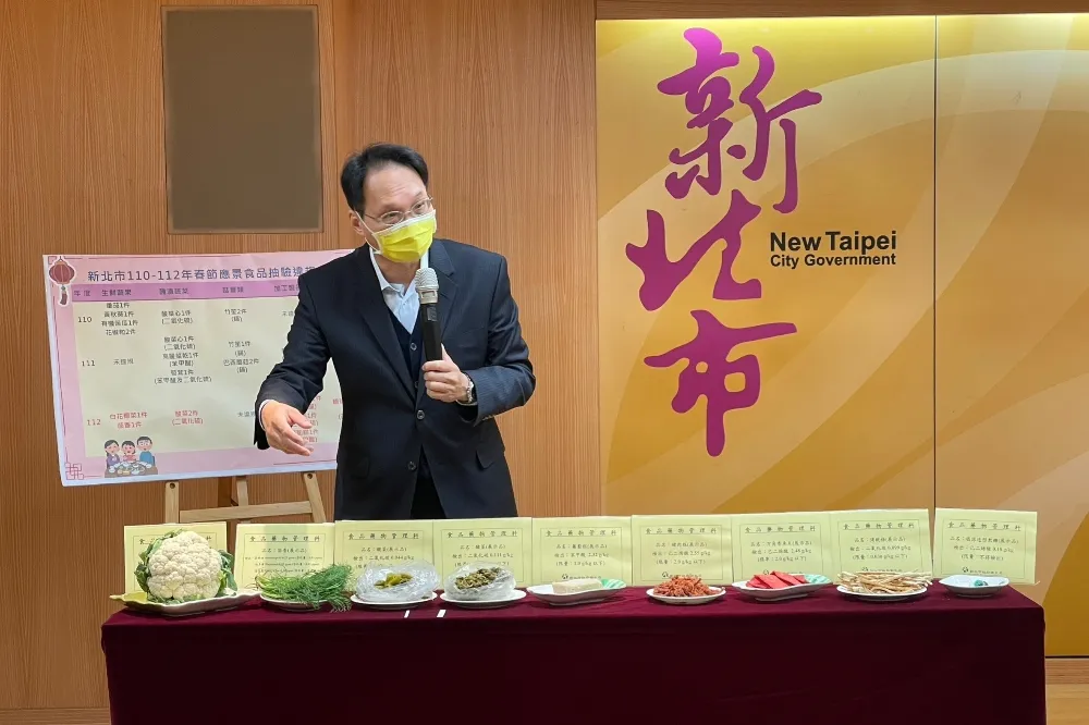 衛福部處長爆車內撐傘幽會人妻　許朝程發文道歉求妻原諒